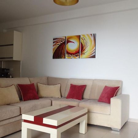 סרנדה Apartments In White Residence מראה חיצוני תמונה