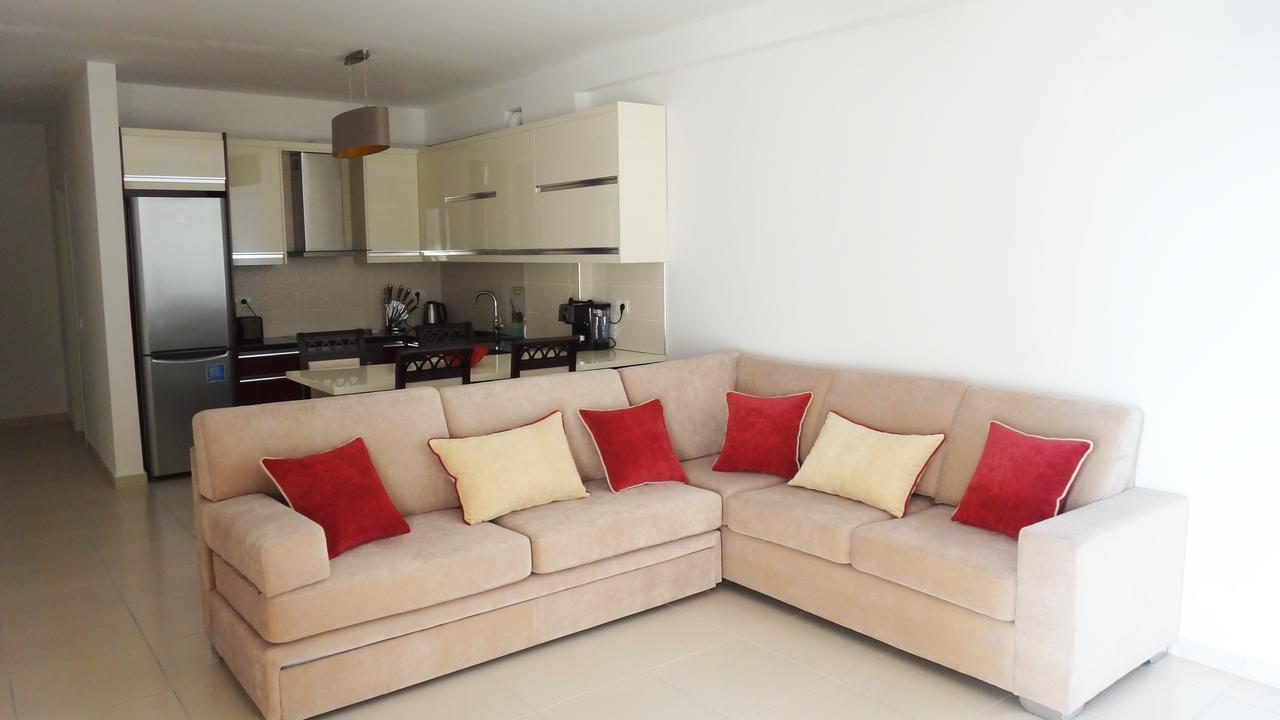 סרנדה Apartments In White Residence מראה חיצוני תמונה
