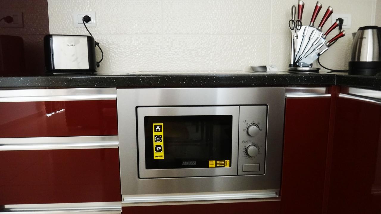 סרנדה Apartments In White Residence מראה חיצוני תמונה