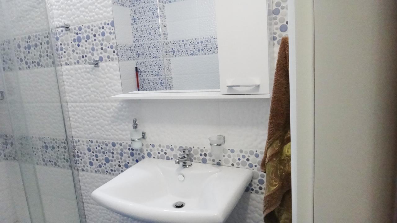 סרנדה Apartments In White Residence מראה חיצוני תמונה