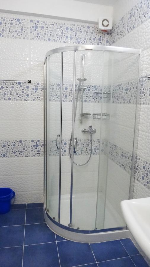 סרנדה Apartments In White Residence מראה חיצוני תמונה